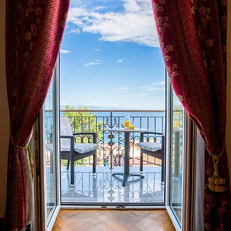 Galeb Hotel