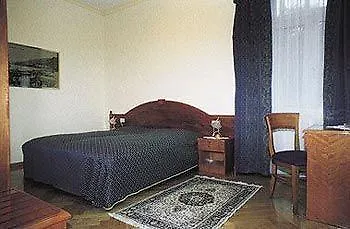 Galeb Οπατία