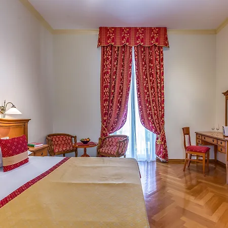 Hotel Galeb 3*