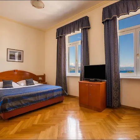 Galeb 3*