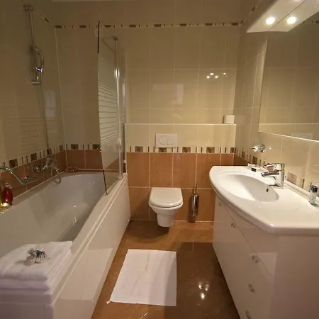 Galeb Otel